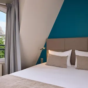 Timhotel Montmartre *** Париж