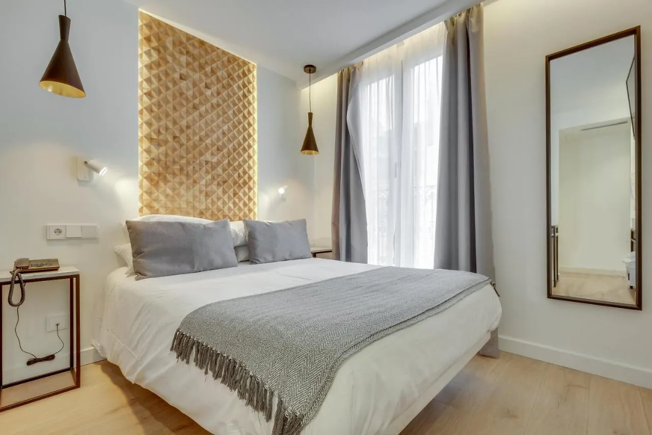 Hotel Beausejour Париж
