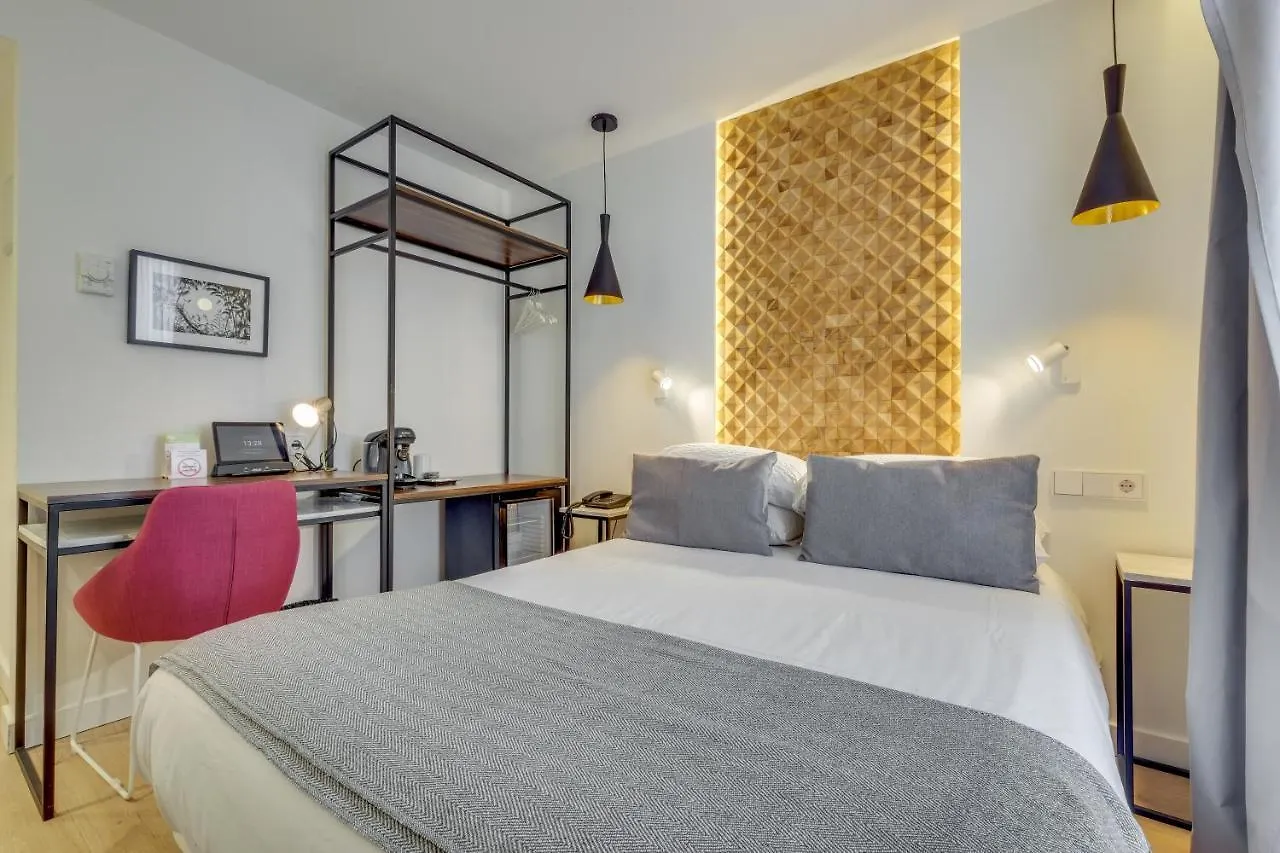 Hotel Beausejour Париж